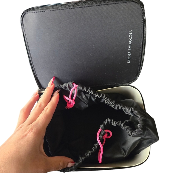 Victoria's Secret Pink Striped Women's Travel Box Bag - Picture 3 of 4